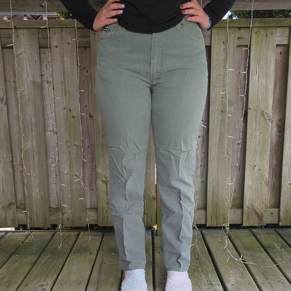 Jeans - Picture 1 of 8